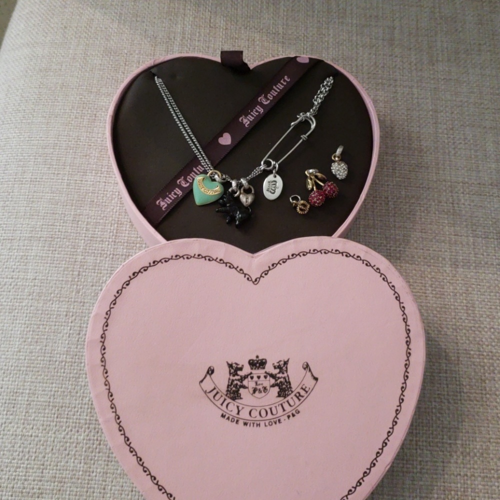Juicy Couture necklace - Picture 4 of 4